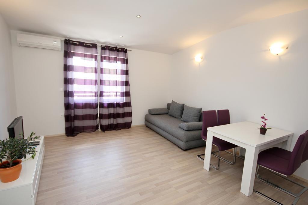 Apartments Luna 마카르스카 객실 사진